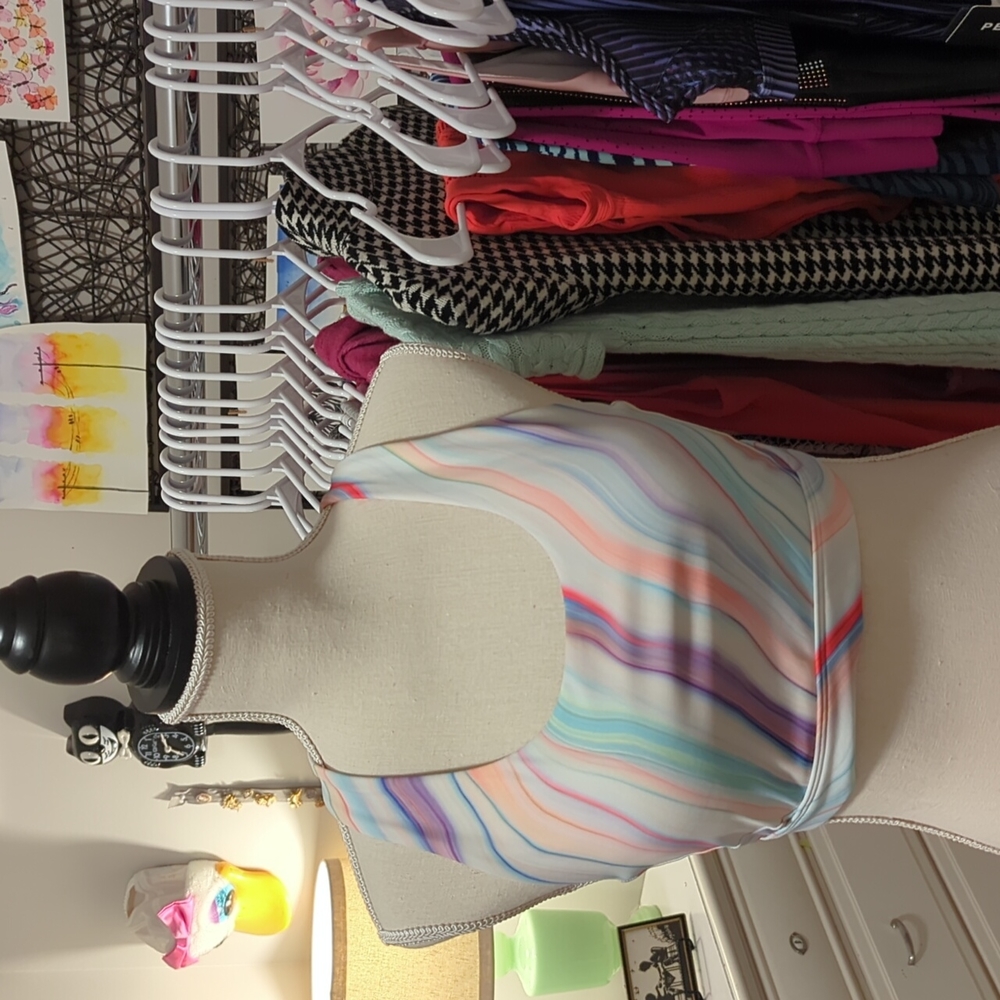 Athleta Rainbow Love Proudly Ultimate sSports Bra D